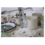 Vintage Set of 10 Floral Pattern Teacups and 8 Matching Saucers