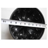 Large Nonstick Fluted Bundt Cake Pan