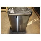 Stainless Steel 11.8 Gallon Trash Can with Removable Liner