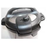 Used Instant Pot Duo 7-in-1 Electric Pressure Cooker