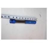 Blue LED Flashlight with Extendable Handle