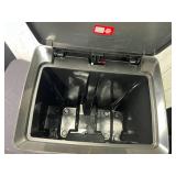 Kitchen Trash Can * Parts or Repair *