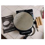 Pampered Chef / Baking LOT, PizzellePro