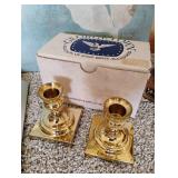 Blue Art and Decor and Brass Home Decor with Brass Lamp LOT