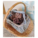 Blue Art and Decor and Brass Home Decor with Brass Lamp LOT