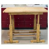 Adjustable Height Woodworkers Bench