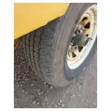 RAYCO WOOD CHIPPER - LOW HOURS - NEEDS REPAIR