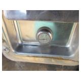 FORD F650 DUMP TRUCK