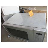 MICROWAVE OVEN