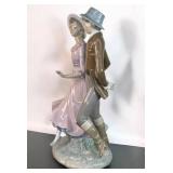 VINTAGE FIGURINE