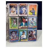 Lot of Vintage & Modern Sports Cards Baseball, Hockey, Stars & Rookies