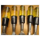 Wood chisels with Buck, includes st...