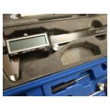 Digital calipers: EZ Cal & Shonsin,...