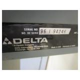 Delta lathe 12" variable speed, kni...