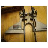 Bosch 1617ES Router motor with base...