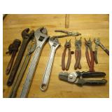 Adjustable wrenches - 12, 15, 18", ...