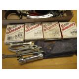 Hanger strap & exhaust clamps, smal...