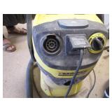 Bosch sander with Karcher dust coll...