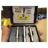 Magnetic featherboard, Honing Guide...