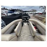 2017 250 Crest Pontoon with a 60HP Mercury Four Stroke Motor
