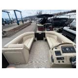 2019 220 Crest C-1 Pontoon with a 75HP Honda Motor