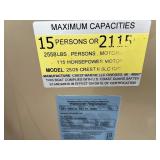 2017 250 Crest Pontoon with a 60 HP Mercury Four Stroke Motor