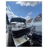 2018 250 Crest Classic Pontoon 250 HP Yamaha Four Stroke Motor