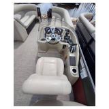 2016 250 Crest With a 60HP Mercury BF Mercury 4 Stroke Motor