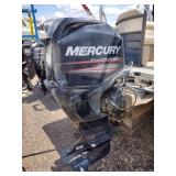 2017 250 Crest Pontoon with a 60HP Mercury Fourstroke Motor