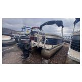 2017 250 Crest Pontoon with a 60HP Mercury Fourstroke Motor