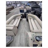 2016 250 Crest Pontoon with 60 HP Mercury Motor
