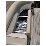2016 250 Crest Pontoon with 60 HP Mercury Motor