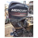2016 250 Crest Pontoon with 60 HP Mercury Motor