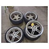 (4) Summer Star .S 255/35R20 Tires ...