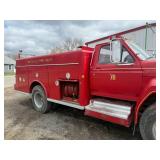 1982 Food F-700 Fire Truck with Front Mount Pump, Auto Hose Reel & Water Tank