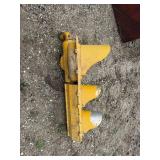 Traffic Signal Light 15" x 35"