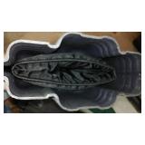 Gun Cases (4). Hard Case