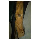 Gun Cases (4). Hard Case