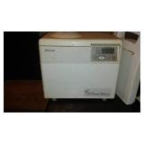 Vintage Small Appliances.