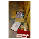 Large Lot Of Décor, Xmas and More.