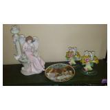 Porcelain Best Friends Figurine, Cast  Bookends.