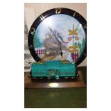 Train Décor, Clocks, Figurines and More.