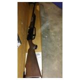 Daisy Powerline 880 Multi Pump Air Rifle And Ammunition Boxes (3).