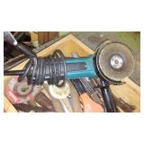 Tool belt, Makita Grinder, Hand tools