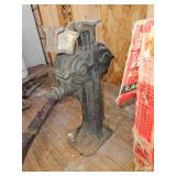 Host, Turn Buckle and Jacks (2).