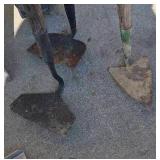 Shovels, Hoes, Post Hole Digger and Roof Rake (10).