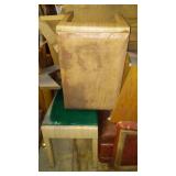 Vintage Furniture. MCM Chair