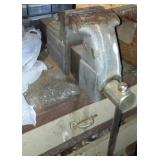 Craftsman Vise and Fairbanks. 50 lbs.