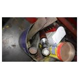 Workbench Top Contents, vice, wash cordamatic.