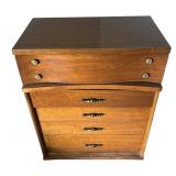 Vintage Mid Century Bassett Furniture Dresser